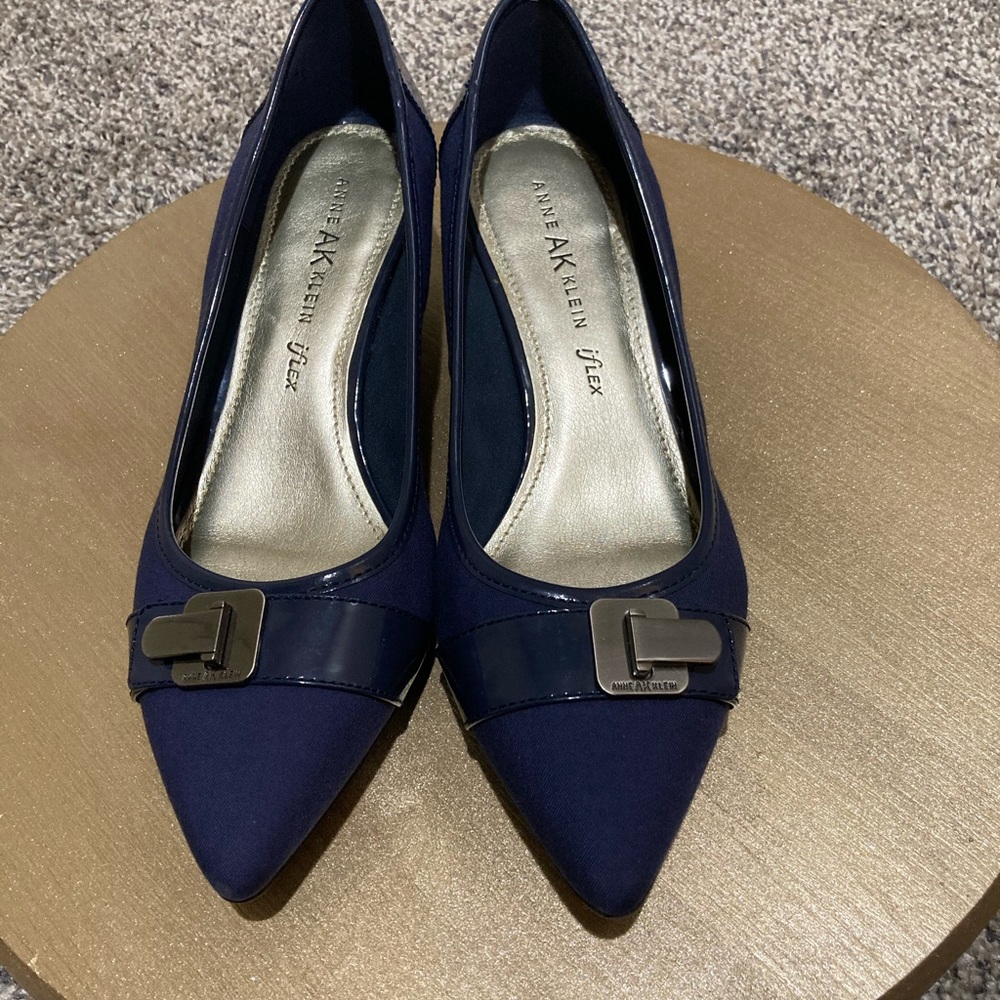 ❣️ New Anne Klein Navy iflex Heels Size 8